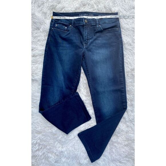 Calvin Klein SZ W28 L32 Women’s Dark Denim Factory Faded Straight Leg Je… - Picture 7 of 13